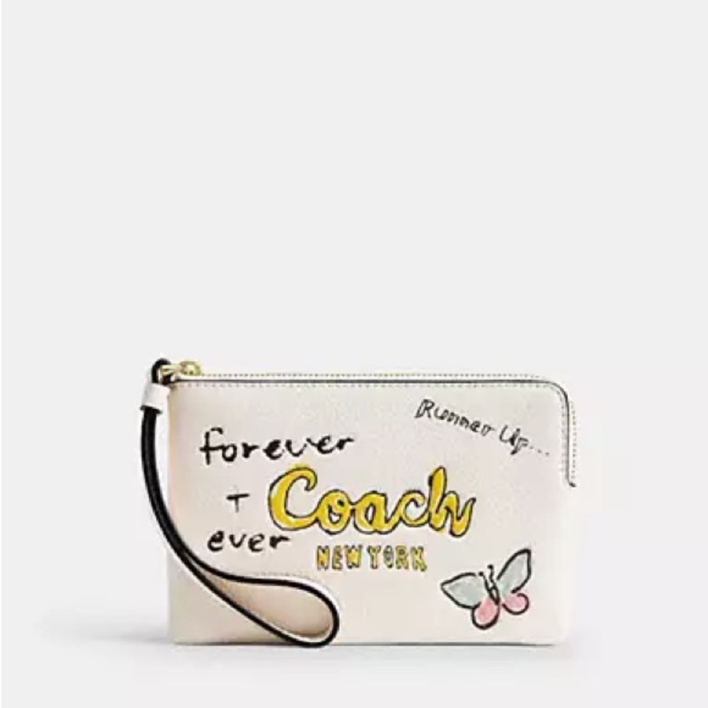 NWT - Coach Corner Zip Wristlet With Sketch Print